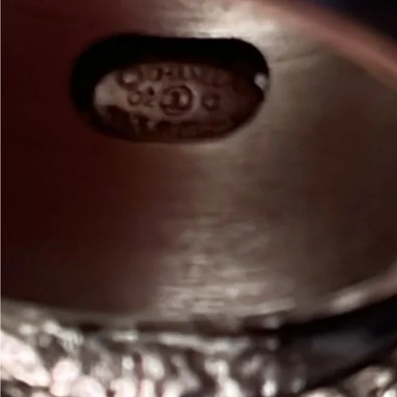 Chanel Black Pearl Pink Rhinestone Logo Ring - Picture 6 of 10